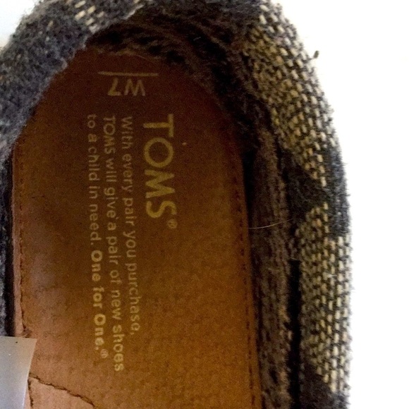 TOMS southwestern textile print gray wine flats western boho vibe size 7 - Picture 4 of 10